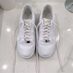 Nike Women's Air Force 1 PLT.AF.ORM